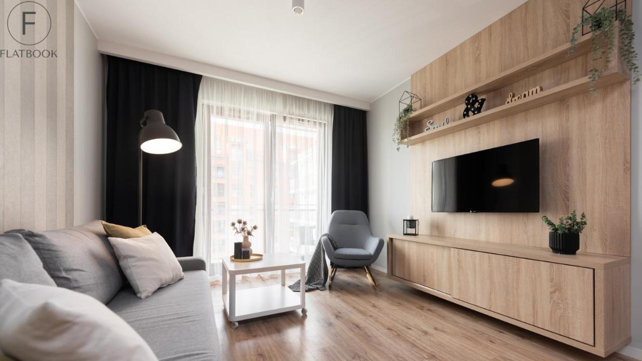 Flatbook - City Center Spa Apartments Motlawa Gdańsk Buitenkant foto
